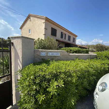 Refait A Neuf Avec Climatisation Et Parking - Fr-1-226-299